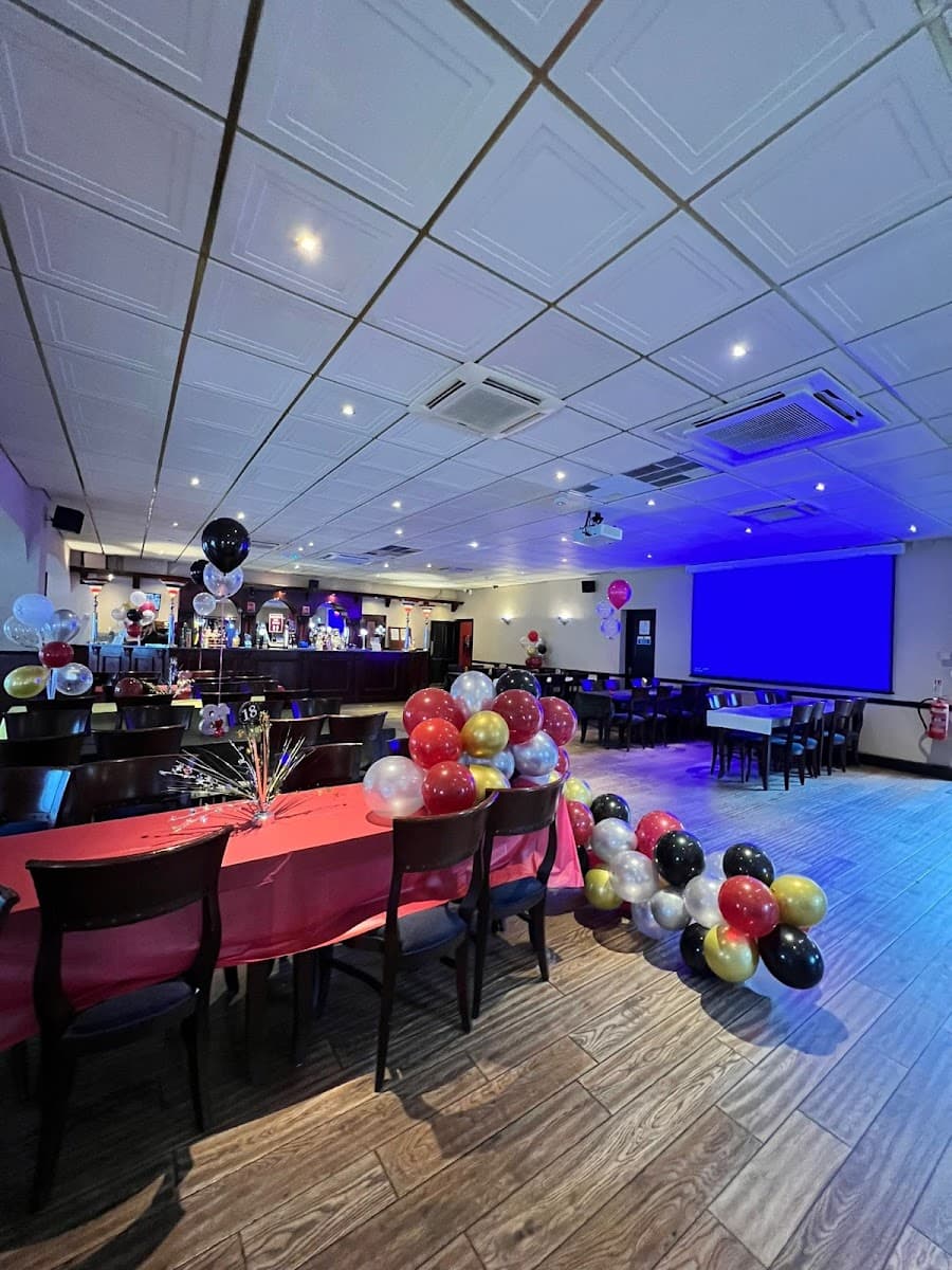 Riverside Club