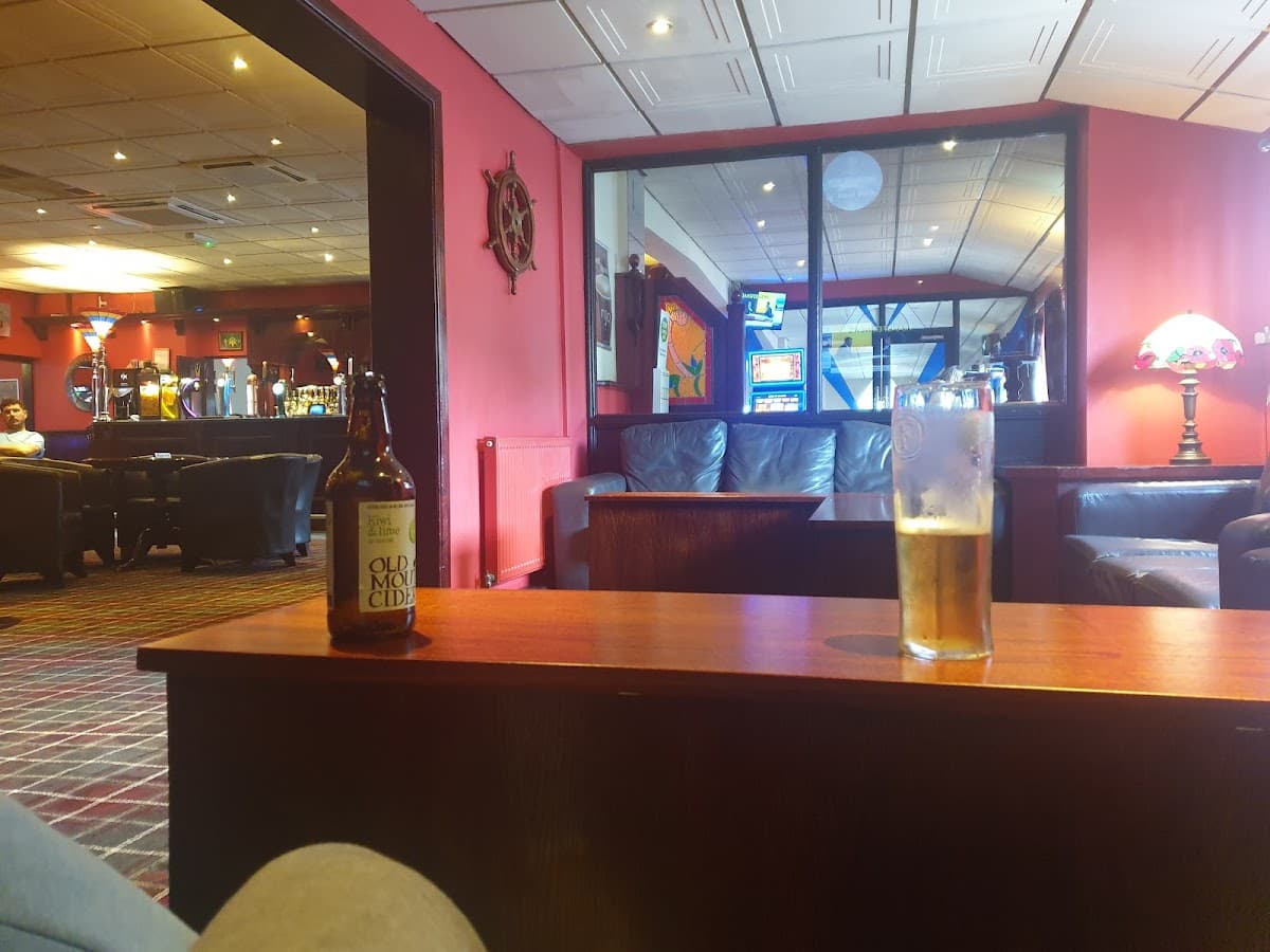 Riverside Club