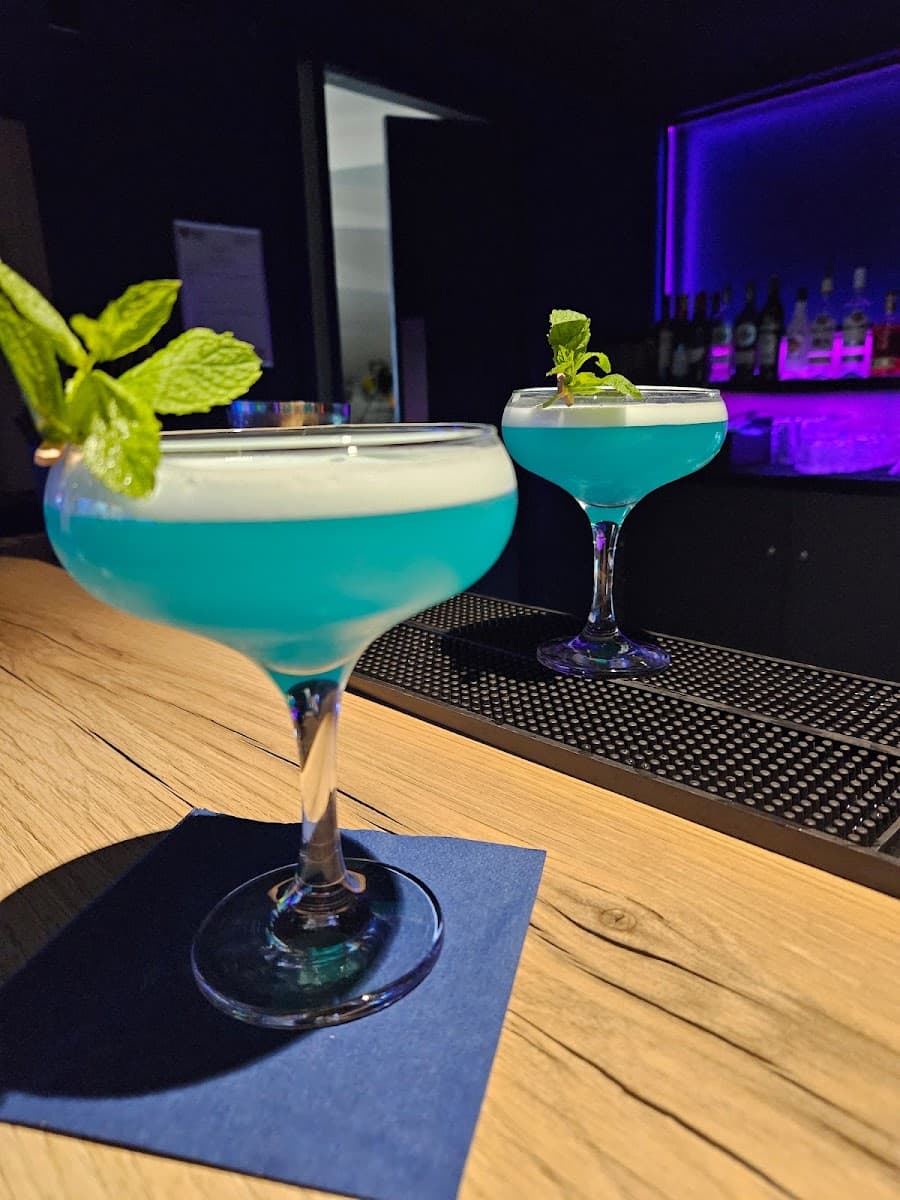 The Fremont Lounge