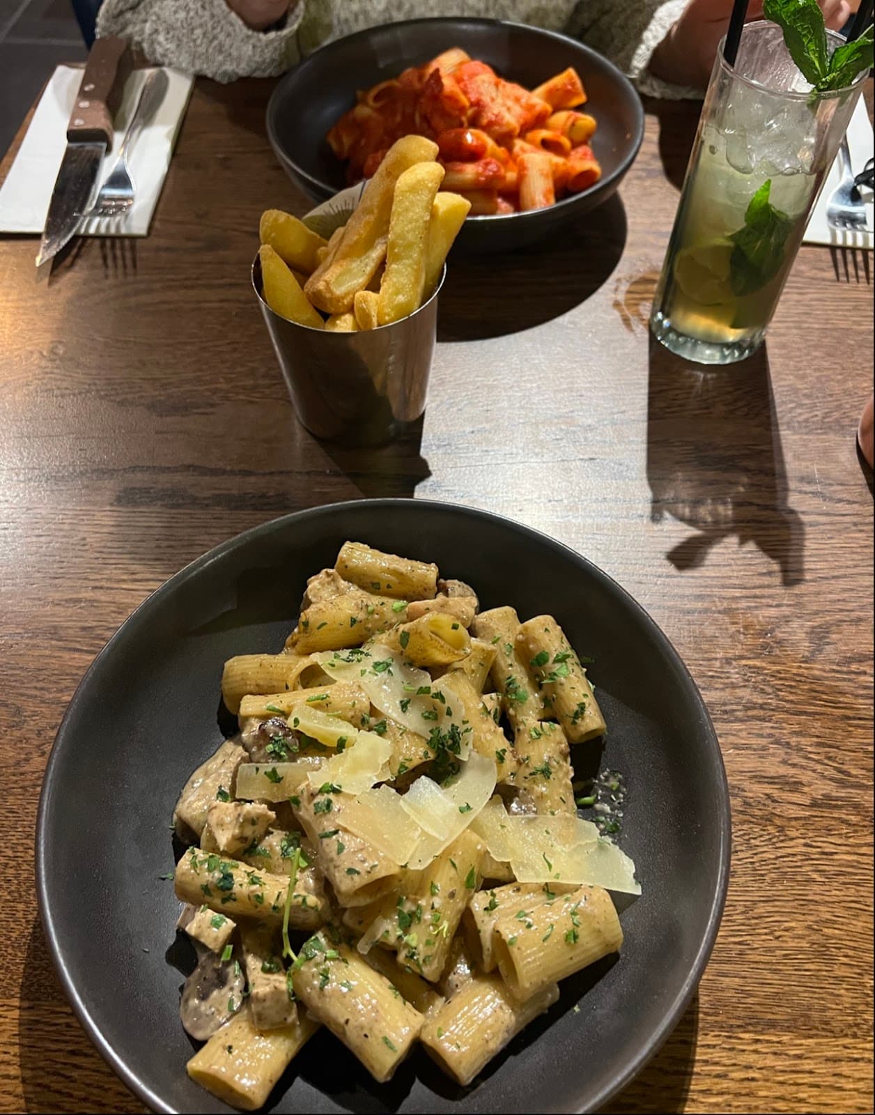 Harper’s Steakhouse & Bar at the Weighbridge