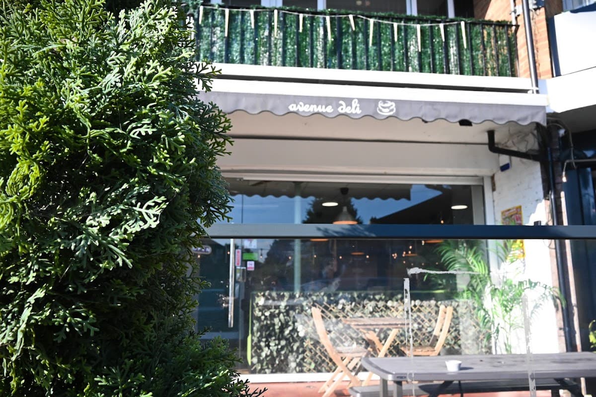 The Avenue Deli