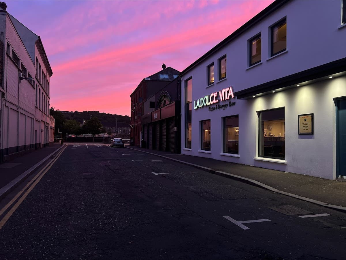 La Dolce Vita Pizza Restaurant