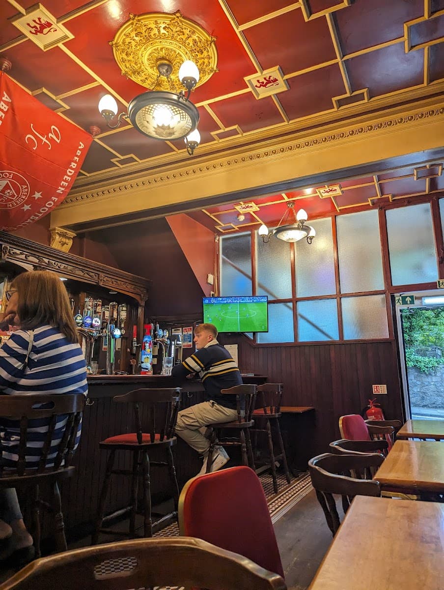 The Red Lion