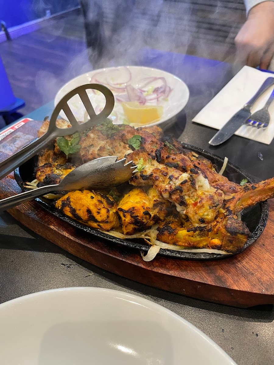 Lal Qila Restaurant