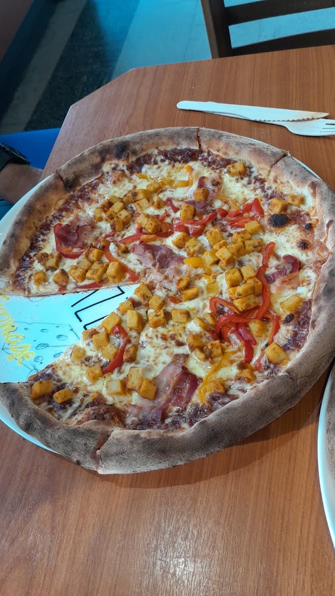 Penguin Pizza & Cafe Aberystwyth