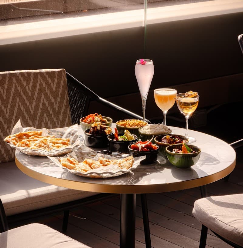 Uyare - Rooftop Bar & Restaurant