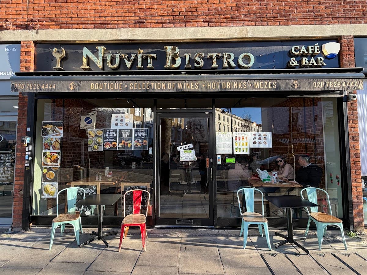 Nuvit Cafe & Bistro