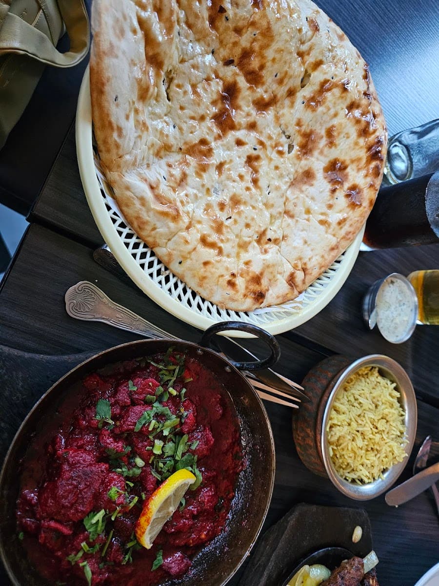 Lala's Restaurant