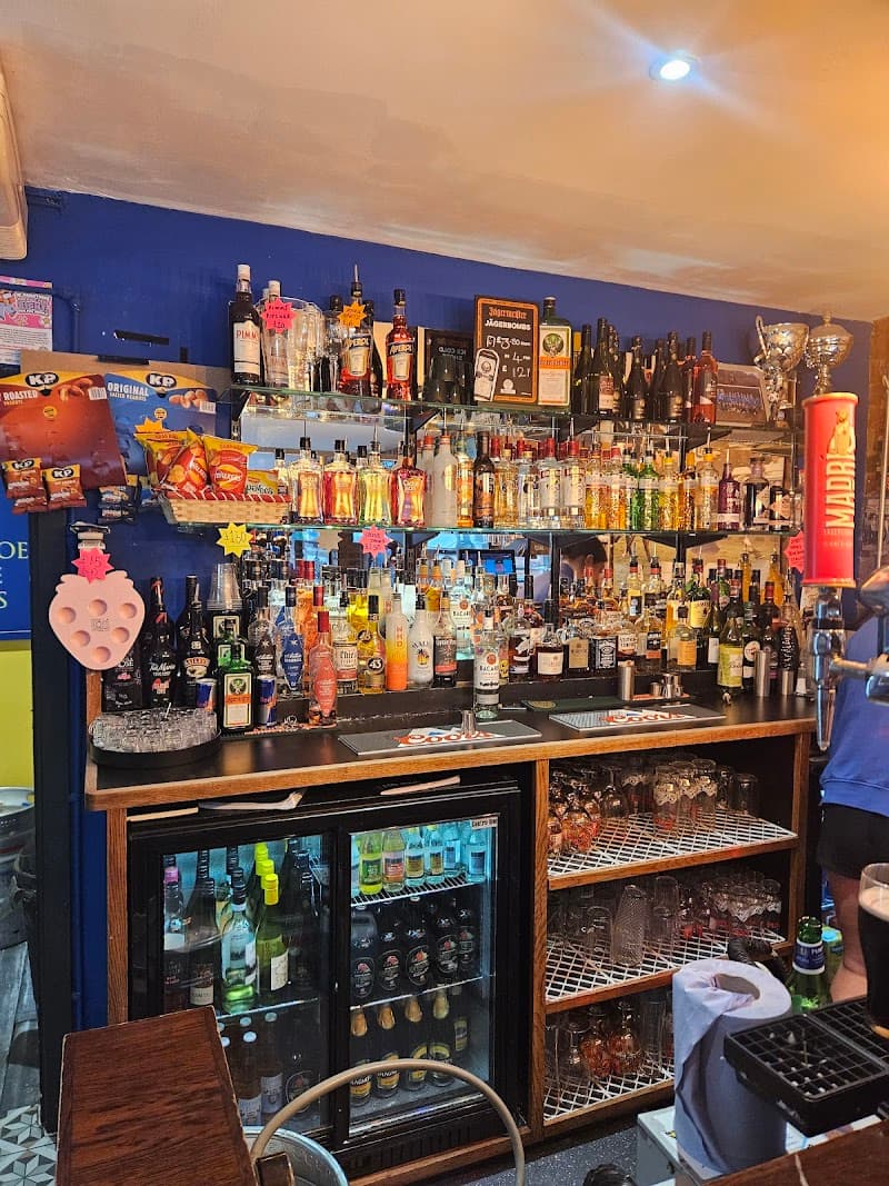 Taylor's Sports Bar & Grill