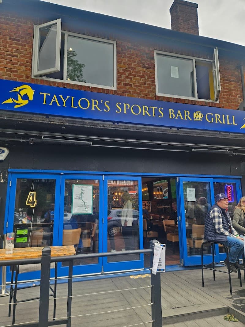 Taylor's Sports Bar & Grill