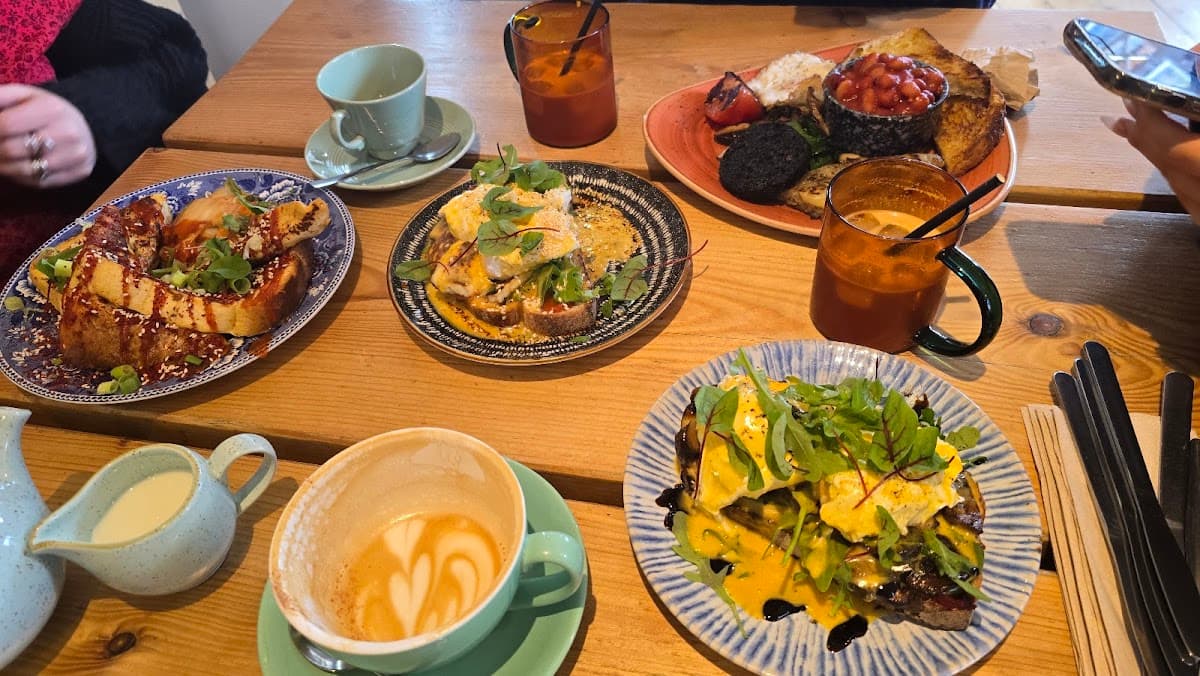 Roots Cafe Inv