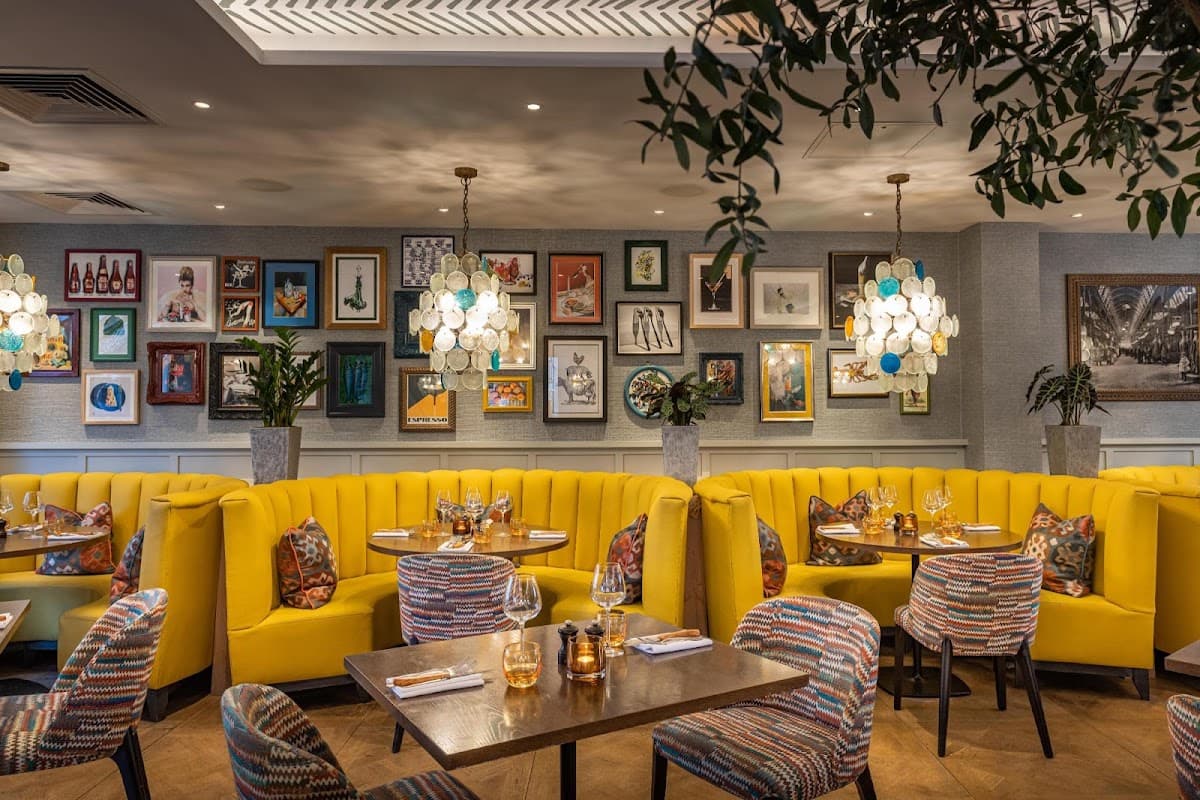 The Long Bar & Grill