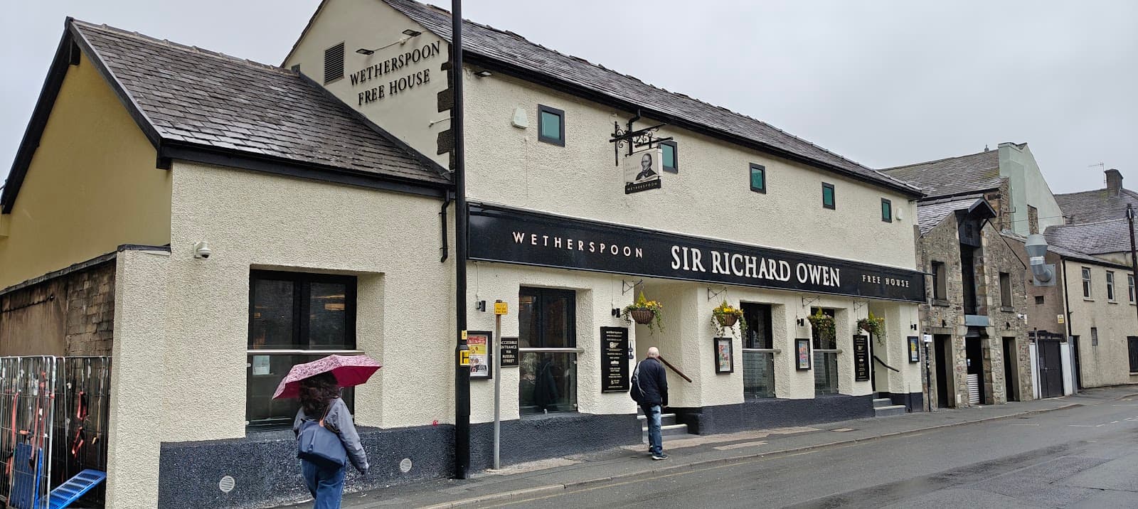 The Sir Richard Owen - JD Wetherspoon