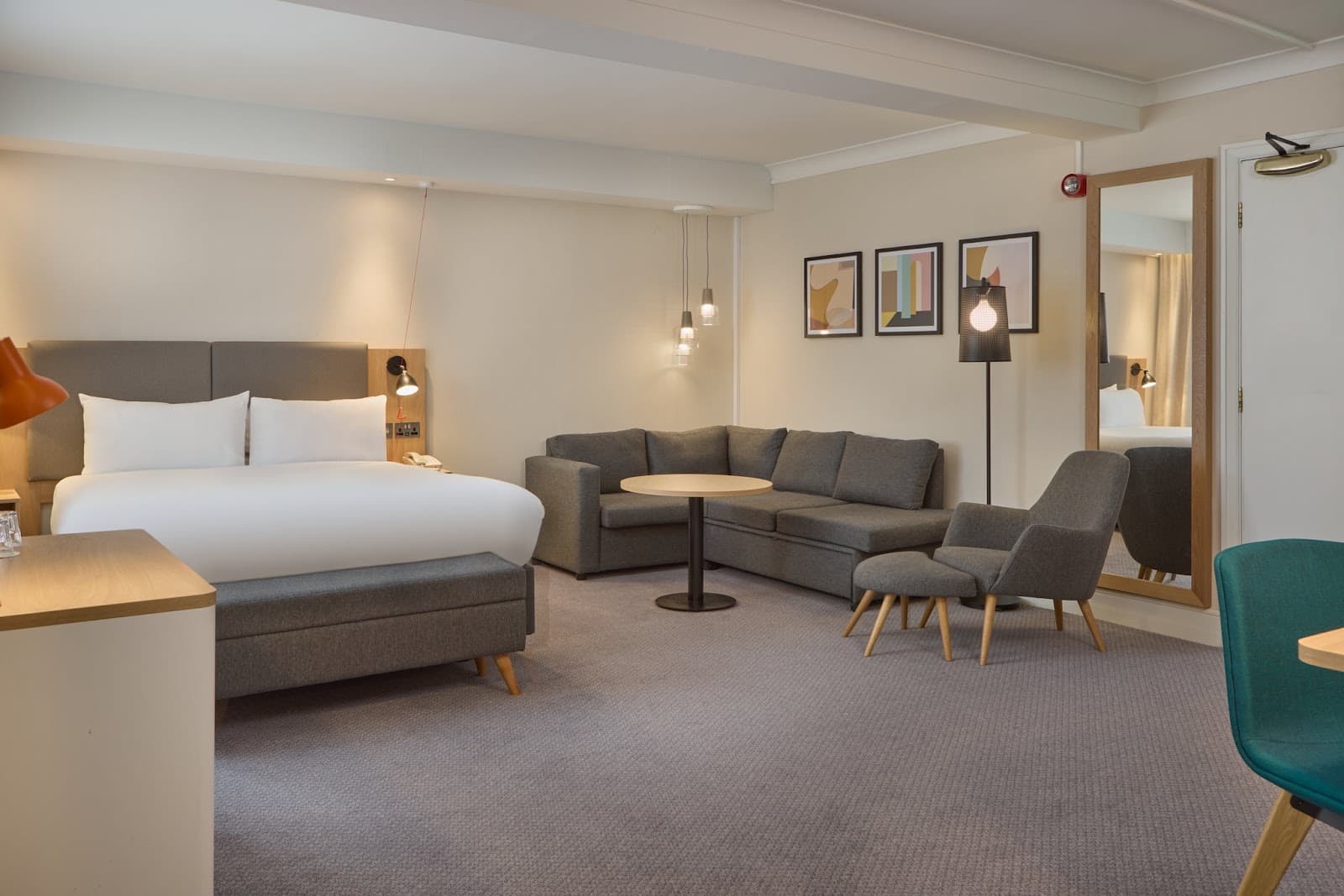 Holiday Inn Bolton Centre by IHG