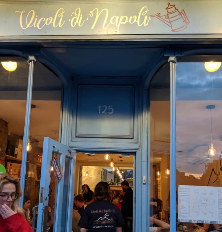 Vicoli di Napoli Pizzeria - Pizza Restaurant