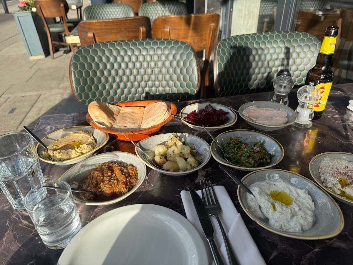 Andromeda Greek Restaurant π¬π·