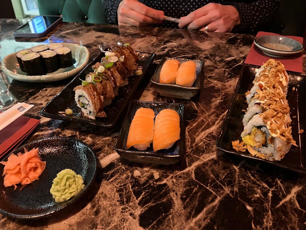 Yamazaki Sushi Bar