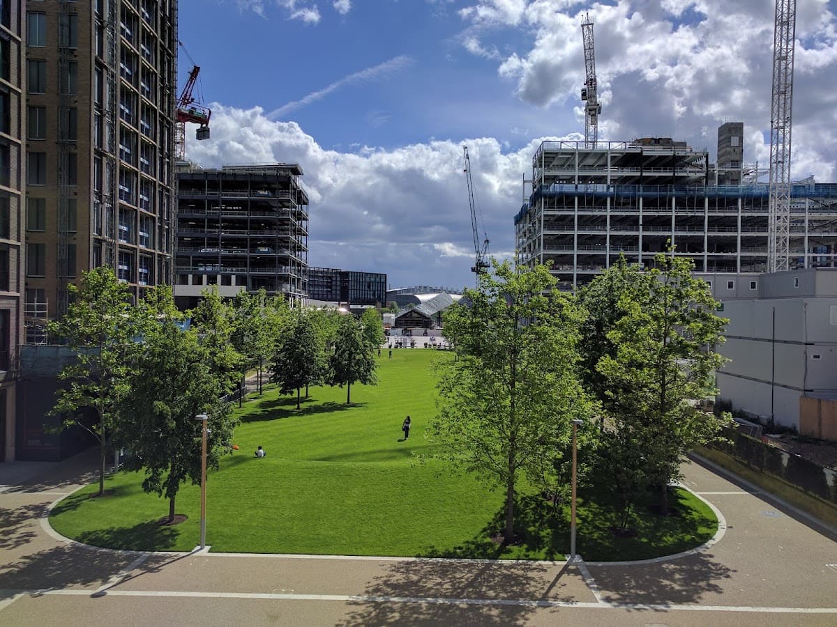 Lewis Cubitt Park