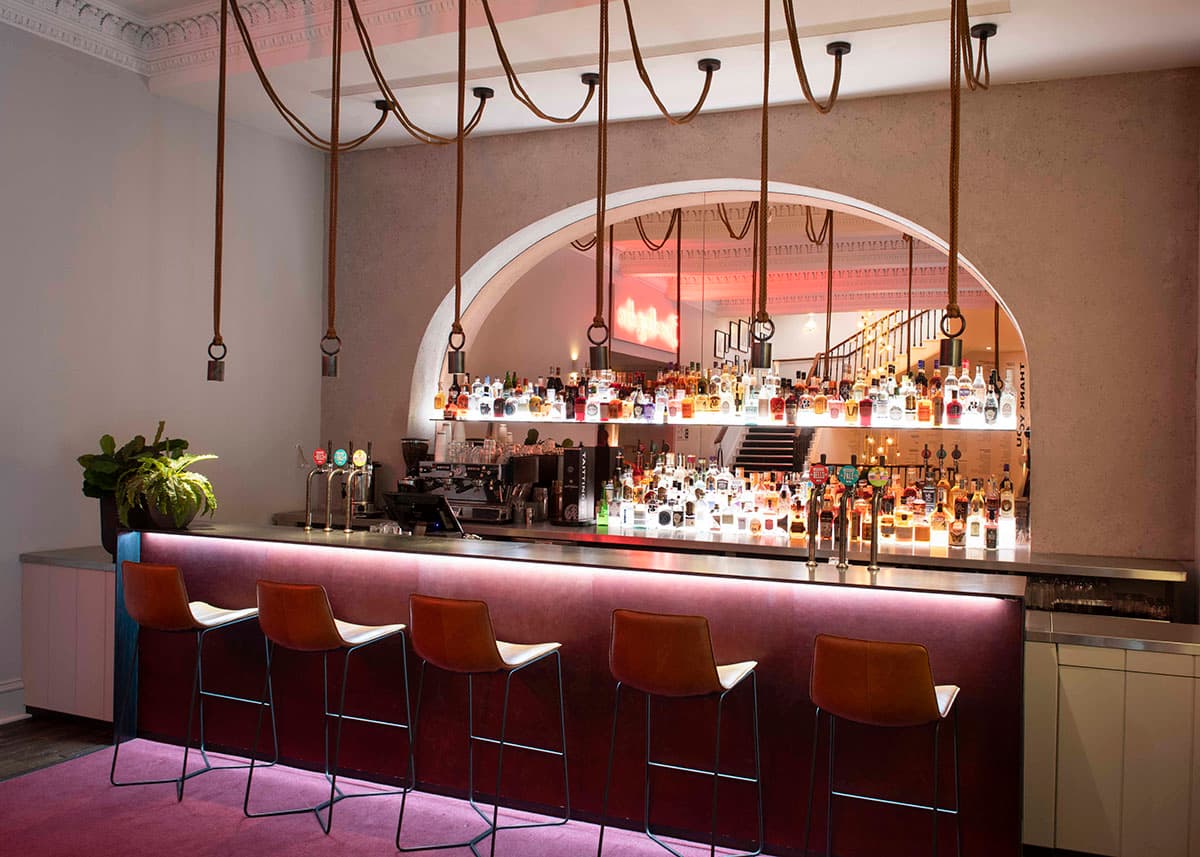 Penny Bar & Café