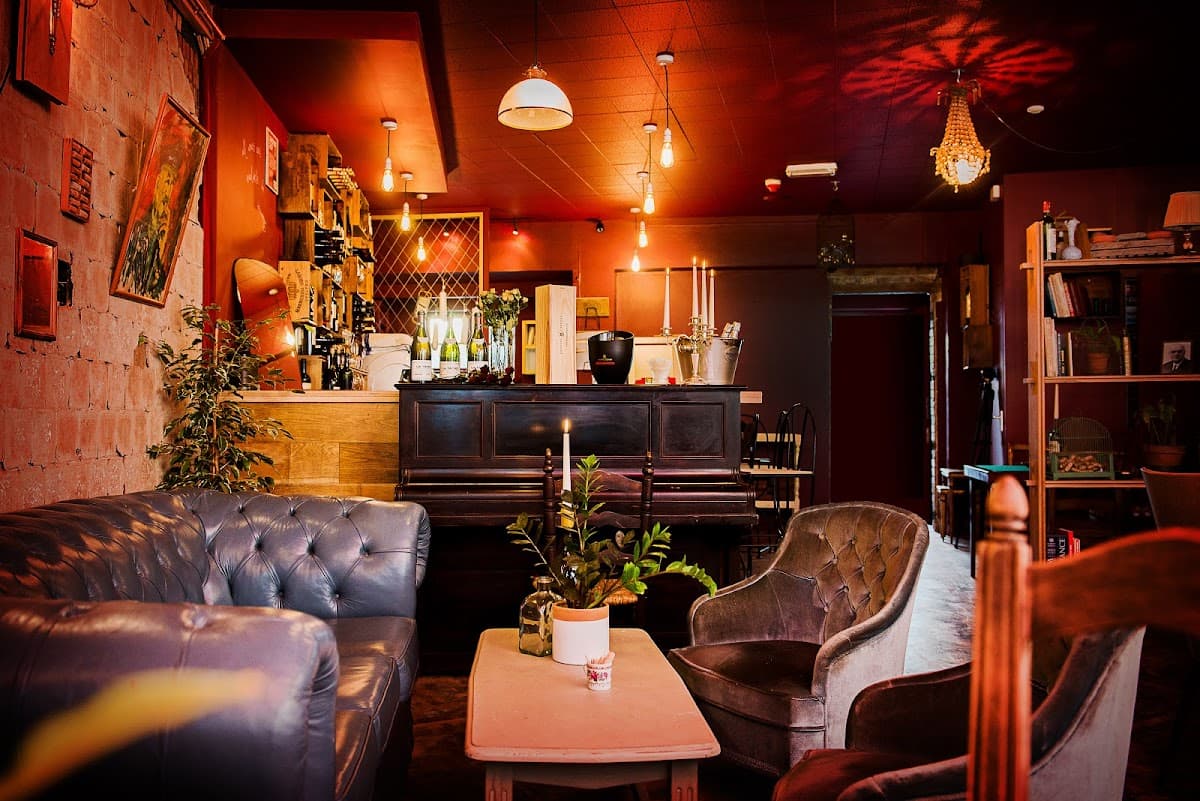 Cellar Magnifique Wine Bar, Cafe, and Events