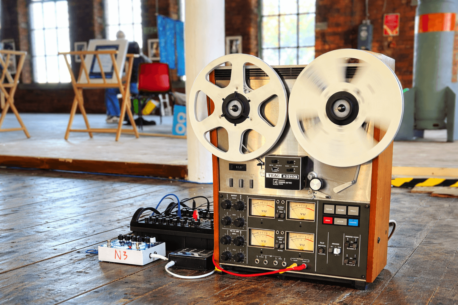 Play the Room - a Sensory Installation